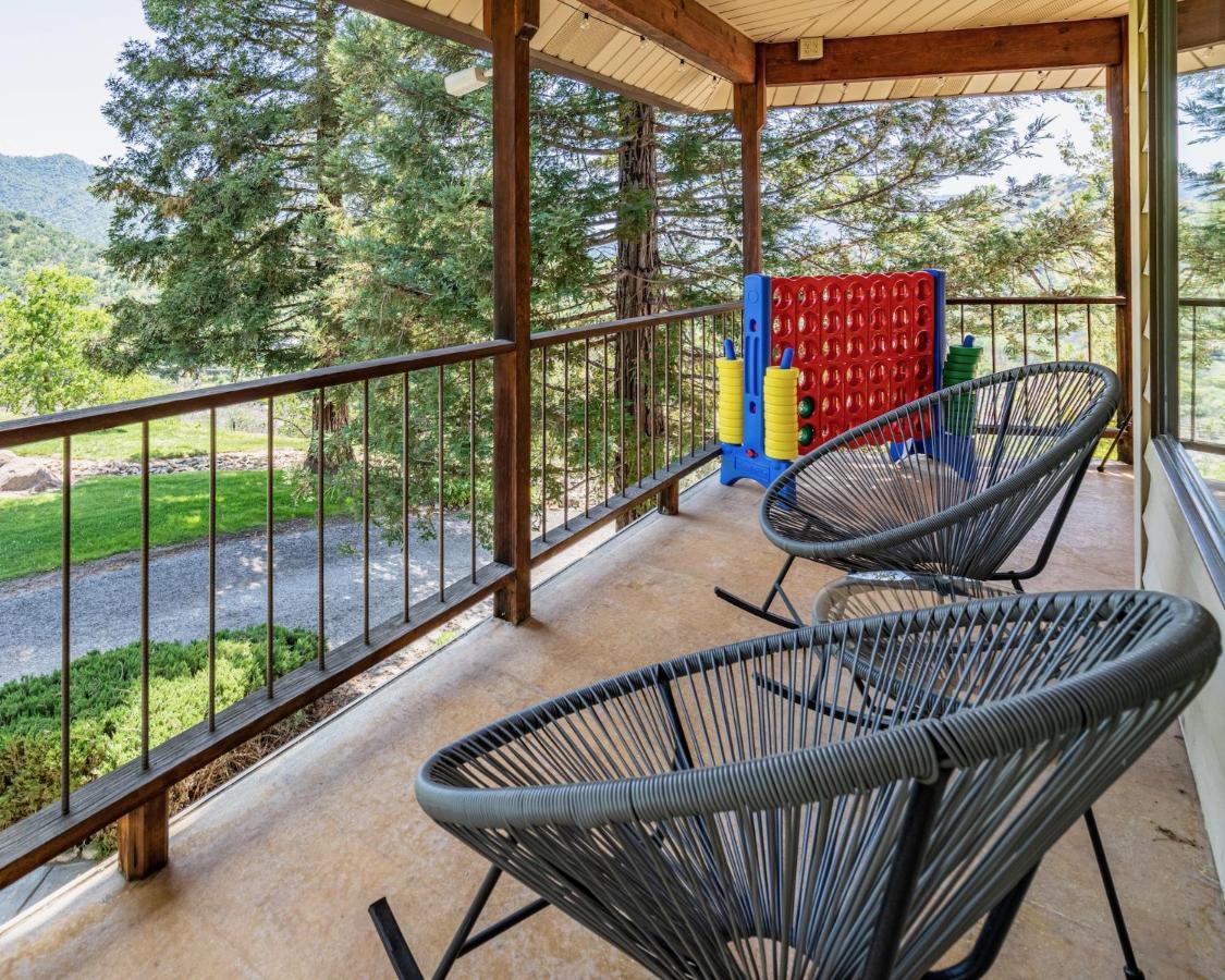 Secluded Mtn Top Family Haven W/Views Spa & Arcade Three Rivers Exterior foto